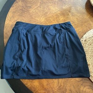 Tangerine Black Athletic Skort Medium